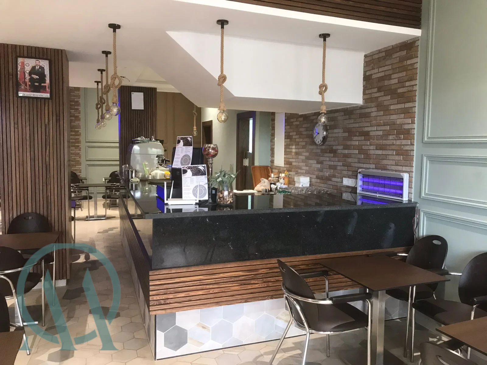 Bloom Café & Lounge