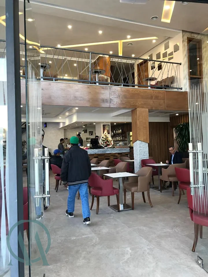 Café du marché — vue 2